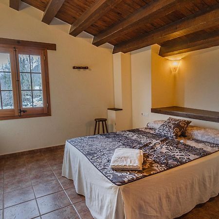 Can Tubau - Casa Rural - Apartaments Campelles ภายนอก รูปภาพ
