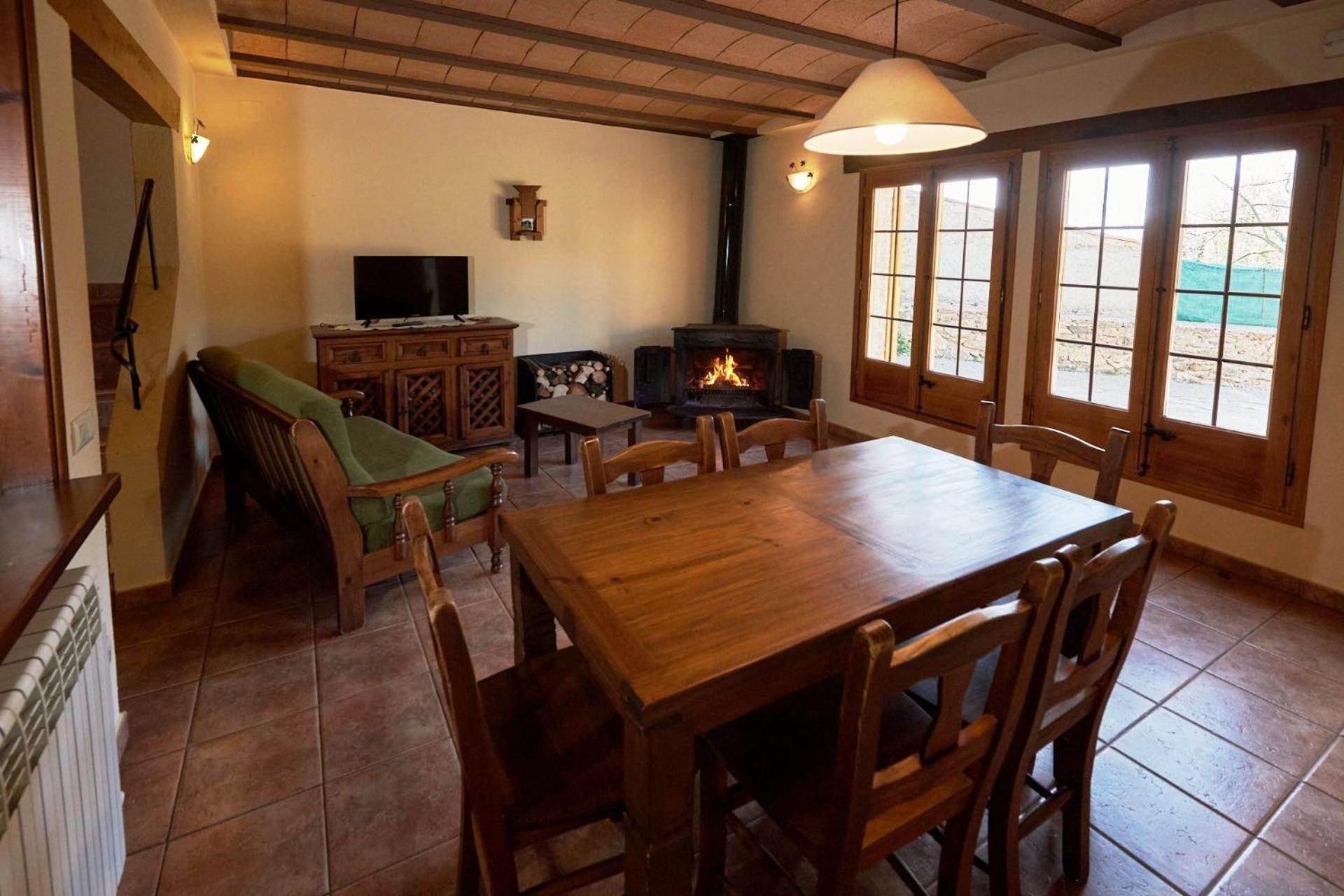 Can Tubau - Casa Rural - Apartaments Campelles ภายนอก รูปภาพ