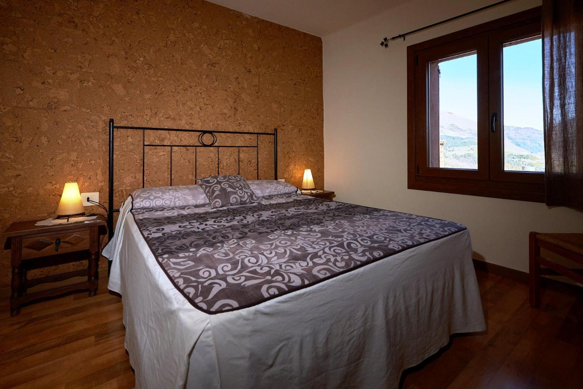 Can Tubau - Casa Rural - Apartaments Campelles ภายนอก รูปภาพ