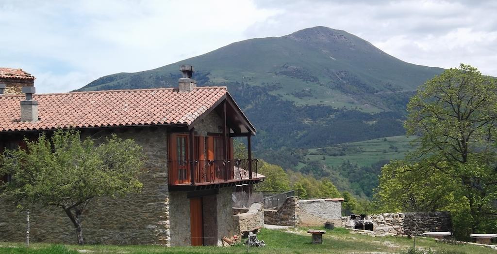 Can Tubau - Casa Rural - Apartaments Campelles ภายนอก รูปภาพ