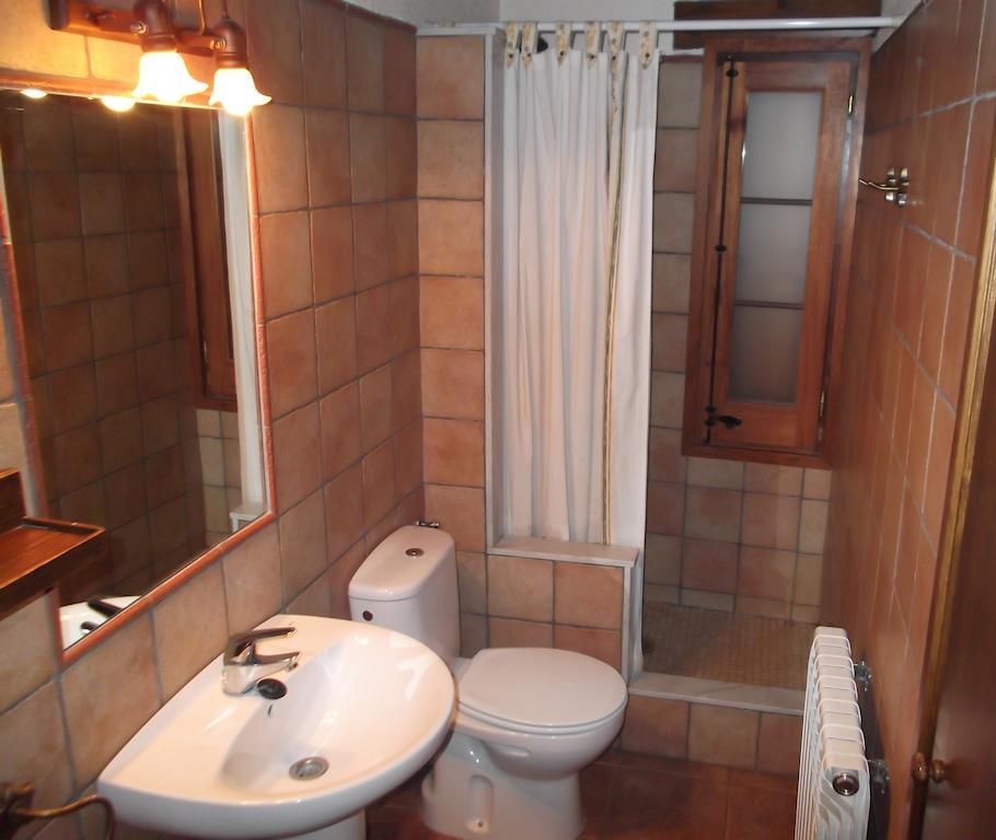 Can Tubau - Casa Rural - Apartaments Campelles ภายนอก รูปภาพ